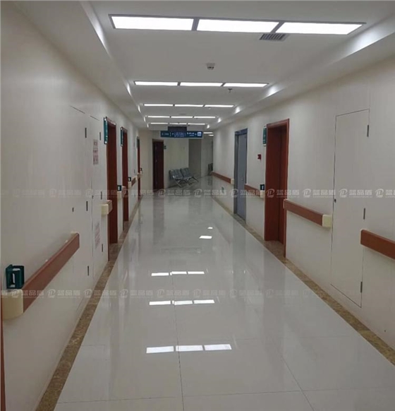 醫院扶手.jpg 醫院扶手.jpg