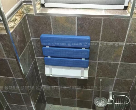 沐浴椅2.1.jpg 沐浴椅2.1.jpg