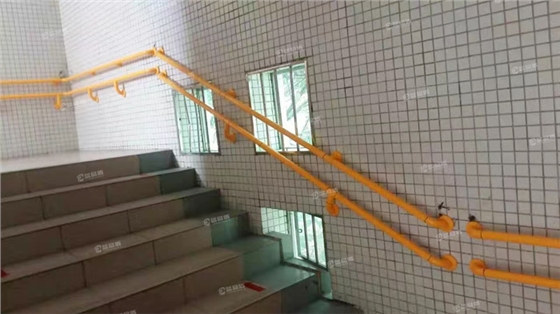 尼龍走道扶手5.jpg 尼龍走道扶手5.jpg