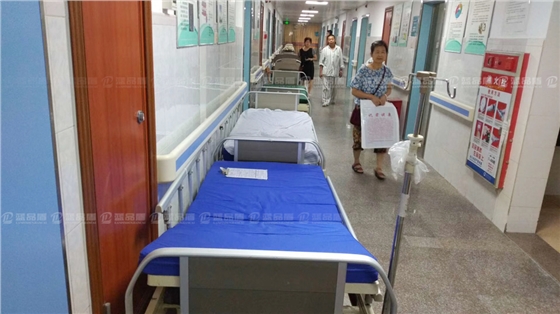 醫院防撞扶手.jpg 醫院防撞扶手.jpg