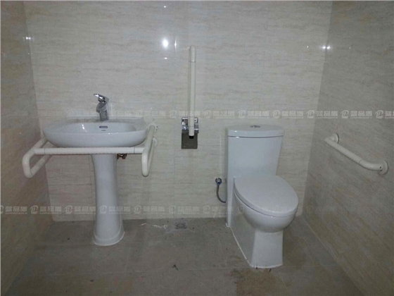 廣東中山二院衛生間扶手.jpg 廣東中山二院衛生間扶手.jpg