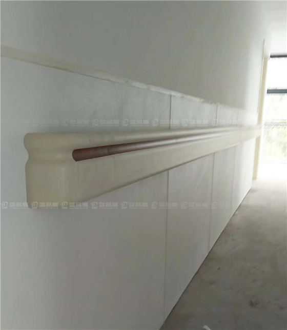 新疆昭蘇縣中醫院扶手和樹脂板.jpg 新疆昭蘇縣中醫院扶手和樹脂板.jpg