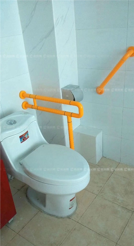 養老院衛生間扶手.jpg 養老院衛生間扶手.jpg