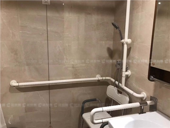 萬科珠航養(yǎng)老中心衛(wèi)生間扶手2.jpg 萬科珠航養(yǎng)老中心衛(wèi)生間扶手2.jpg