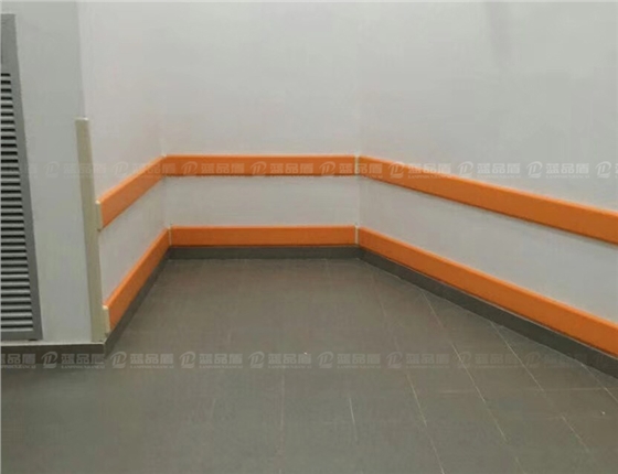 花園酒店護墻板3.jpg 花園酒店護墻板3.jpg