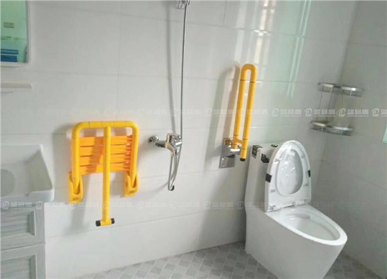 衛浴扶手.jpg 衛浴扶手.jpg
