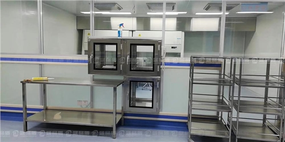 PVC防撞護墻板.jpg PVC防撞護墻板.jpg