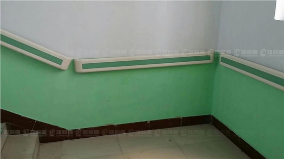 衛生院走廊扶手.jpg 衛生院走廊扶手.jpg