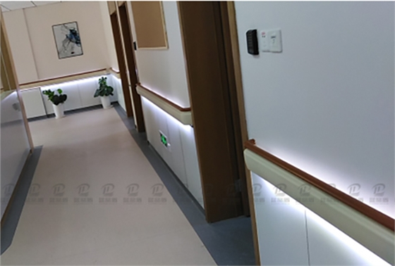 醫院走廊無障礙扶手