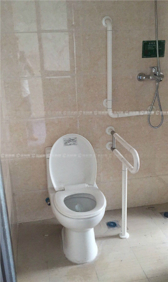 深圳福永人民醫(yī)院扶手.jpg 深圳福永人民醫(yī)院扶手.jpg