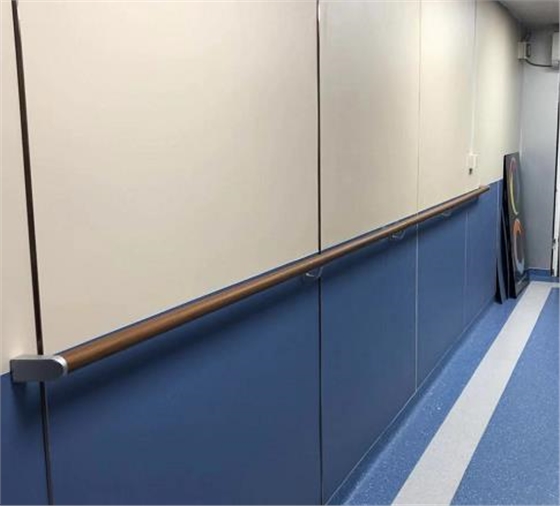 水轉印木紋扶手.jpg 水轉印木紋扶手.jpg