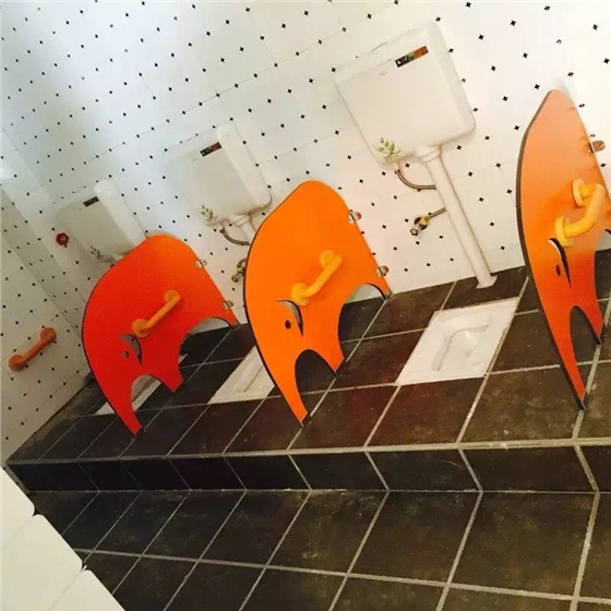 幼兒園扶手.jpg 幼兒園扶手.jpg