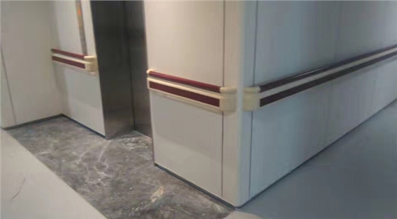 木紋扶手.jpg 木紋扶手.jpg