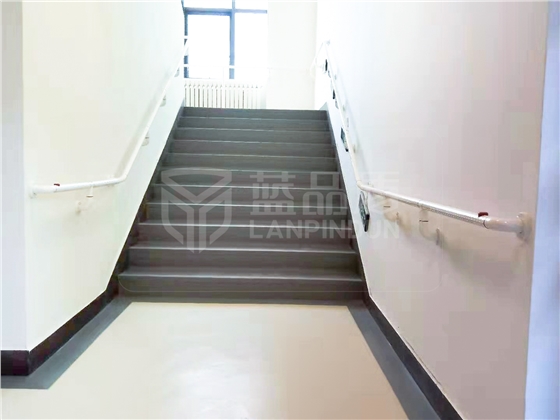 老人房間走道扶手 老人房間走道扶手