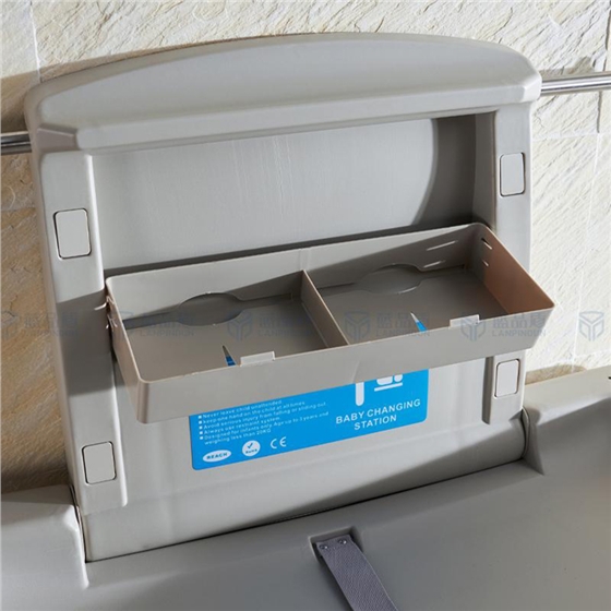衛生間嬰兒護理臺