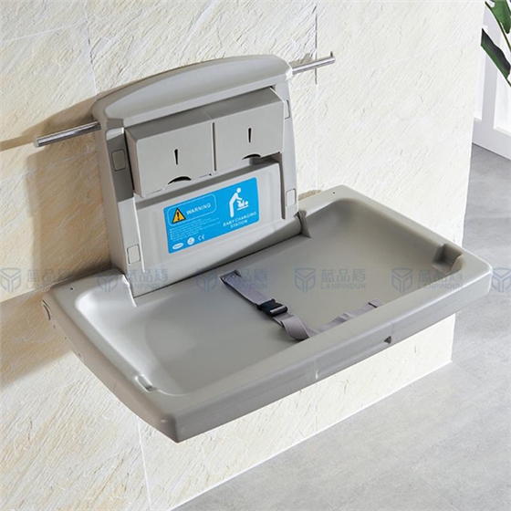 第三衛(wèi)生間嬰兒臺(tái) 第三衛(wèi)生間嬰兒臺(tái)