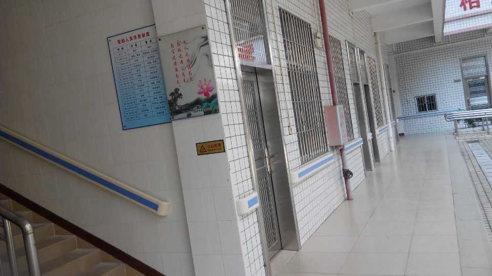 走道扶手 走道扶手