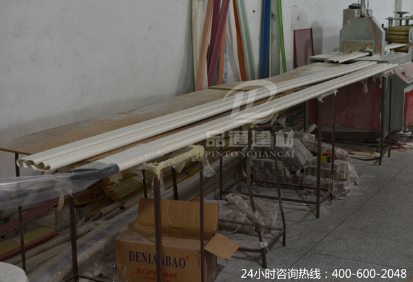 【上海】pvc護墻板，藍品盾生產廠家批發節省成本！！