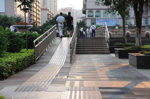 2010520193336494.jpg 2010520193336494.jpg