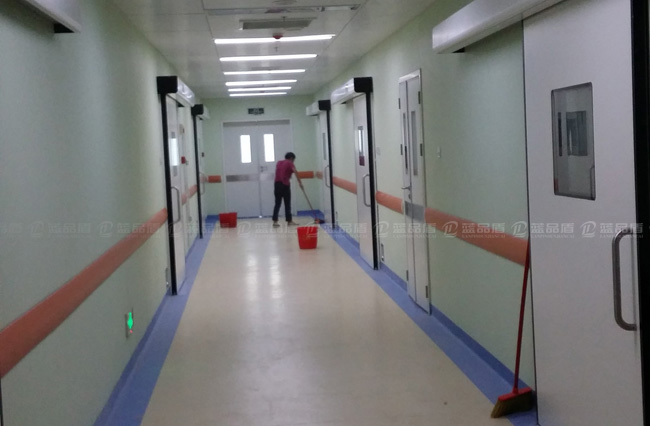 【沈陽】興齊眼藥股份有限公司安裝125防撞護(hù)墻板，老客戶的再一次合作