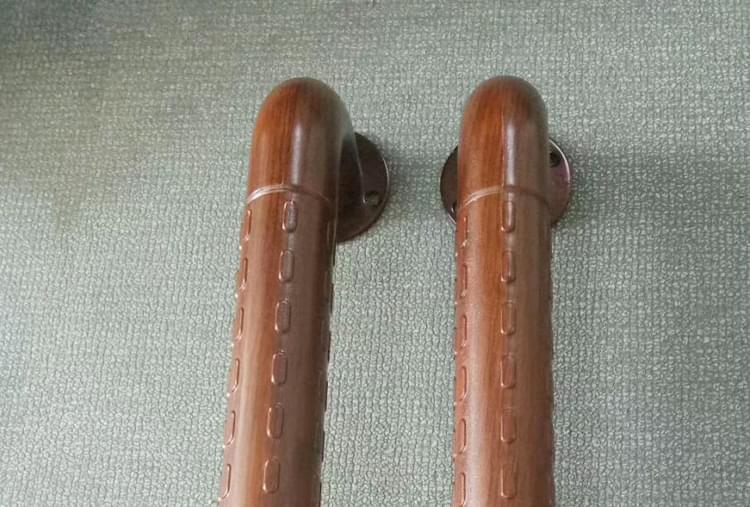 木紋色扶手.jpg 木紋色扶手.jpg