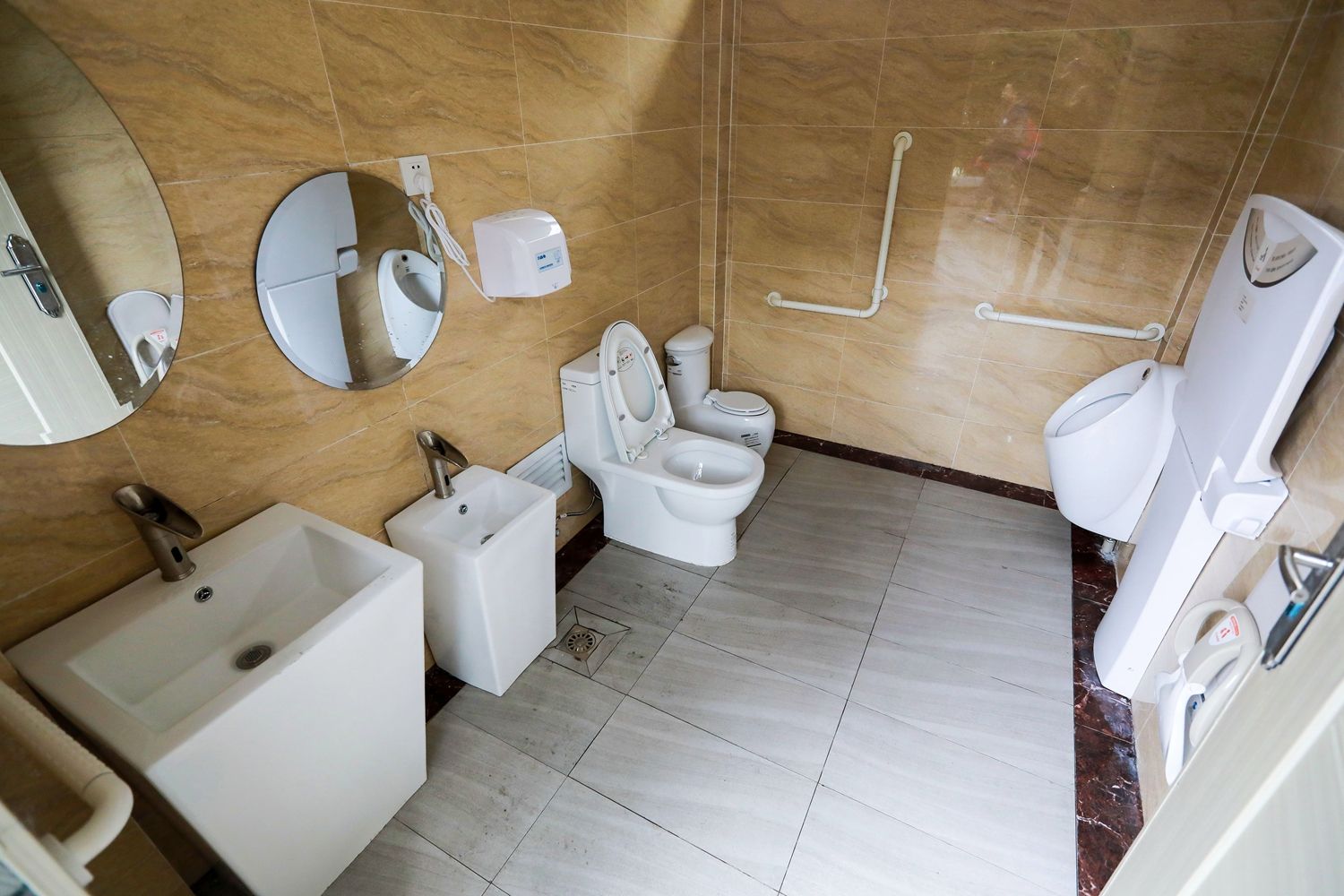 第三衛生間.jpg 第三衛生間.jpg