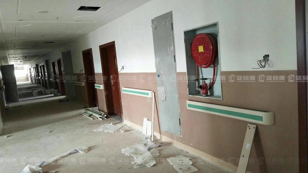 醫院用的防撞扶手哪家好呢?云南昭通市中醫院選擇了這家的 醫院用的防撞扶手哪家好呢?云南昭通市中醫院選擇了這家的