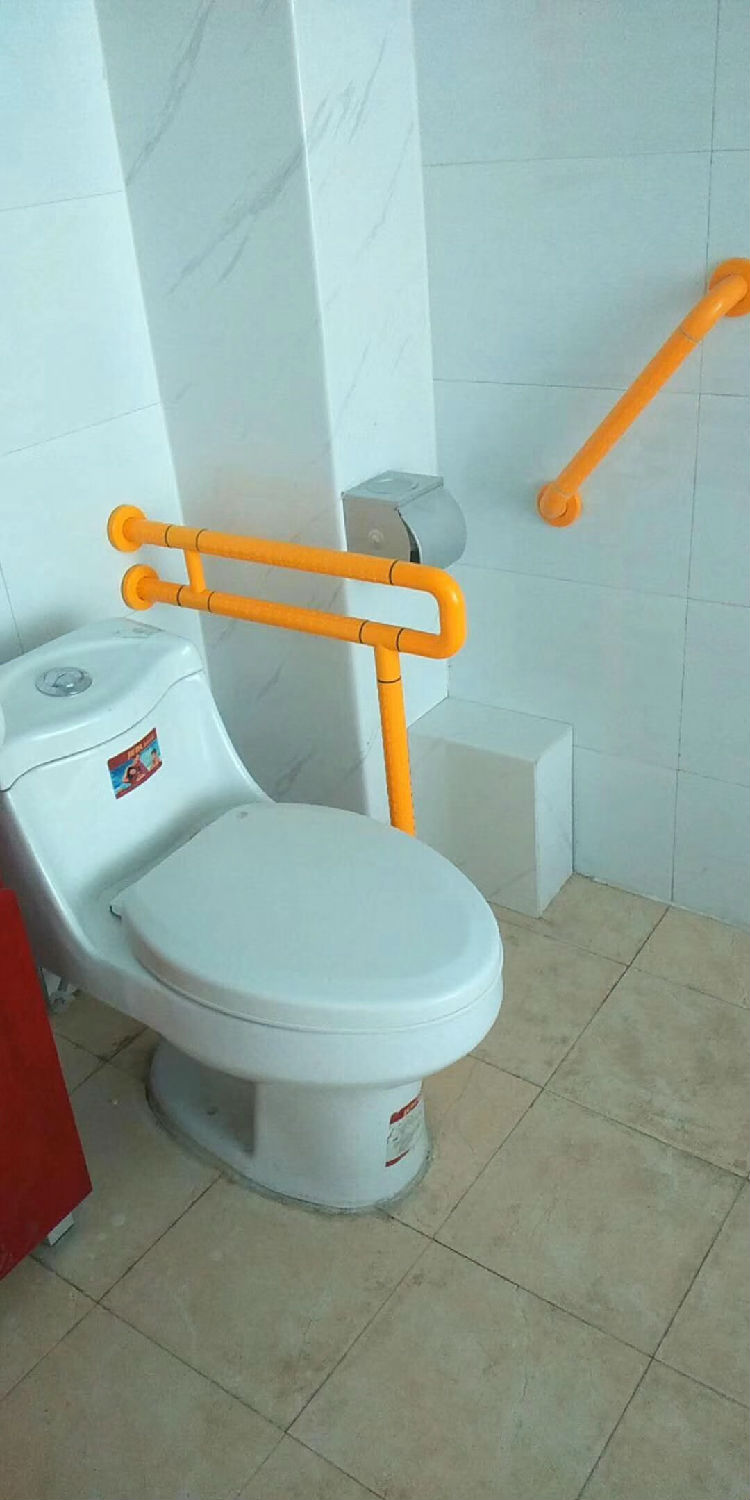 甘肅酒泉春光養(yǎng)老院里的衛(wèi)浴間很不錯(cuò)哦! 甘肅酒泉春光養(yǎng)老院里的衛(wèi)浴間很不錯(cuò)哦!