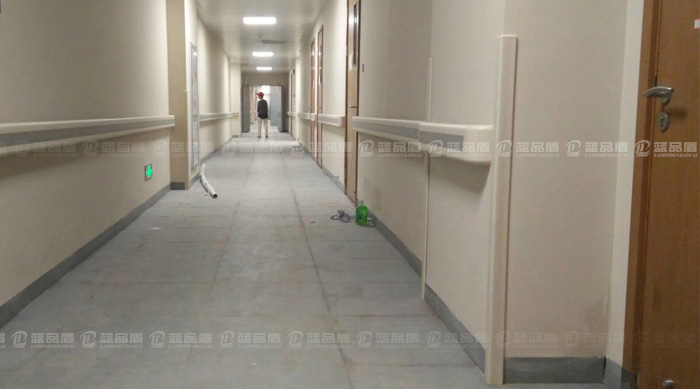 防撞護墻角.jpg 防撞護墻角.jpg