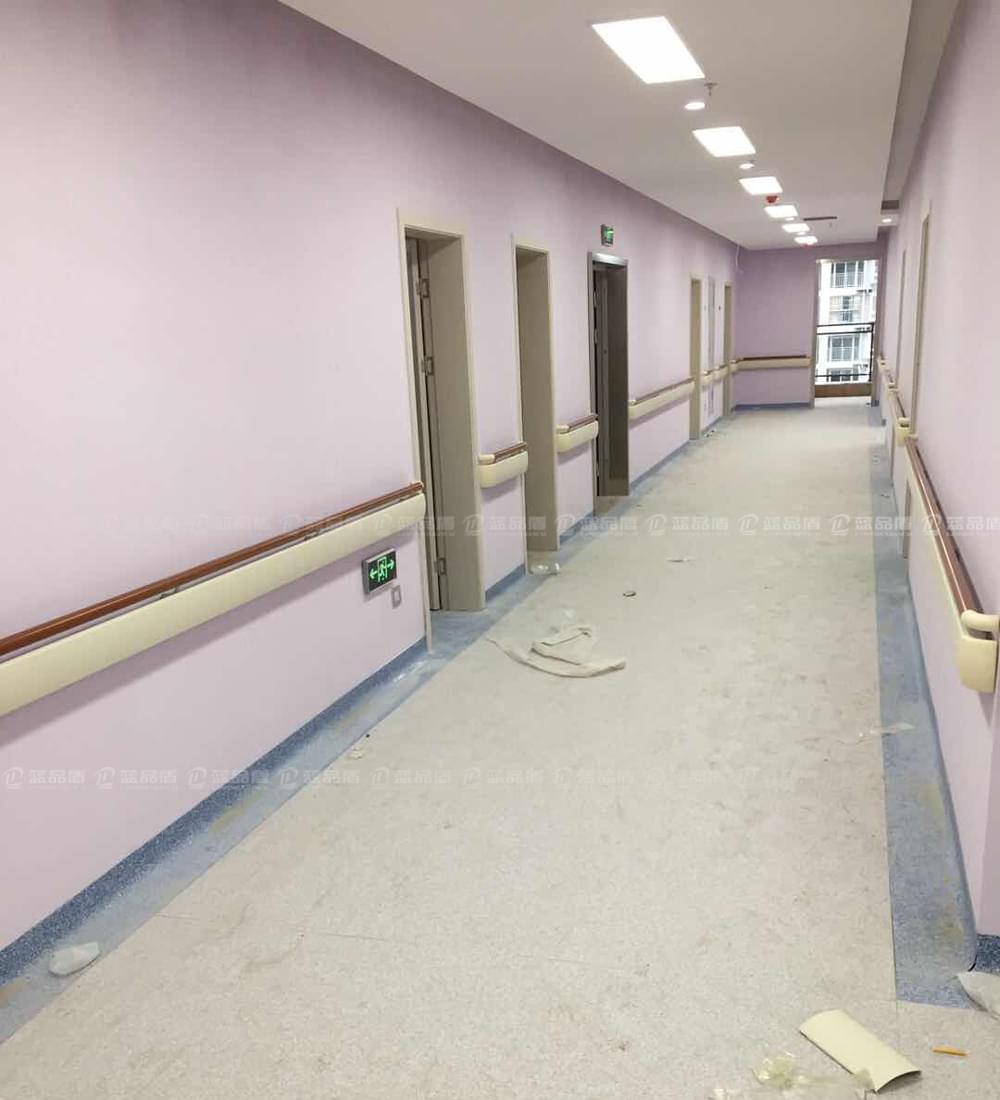 【貴州】遵義仁懷酒都婦產醫院里的這款PVC扶手相當不錯哦！