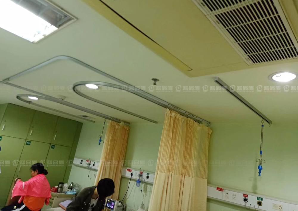 口腔醫(yī)院輸液軌道.jpg 口腔醫(yī)院輸液軌道.jpg