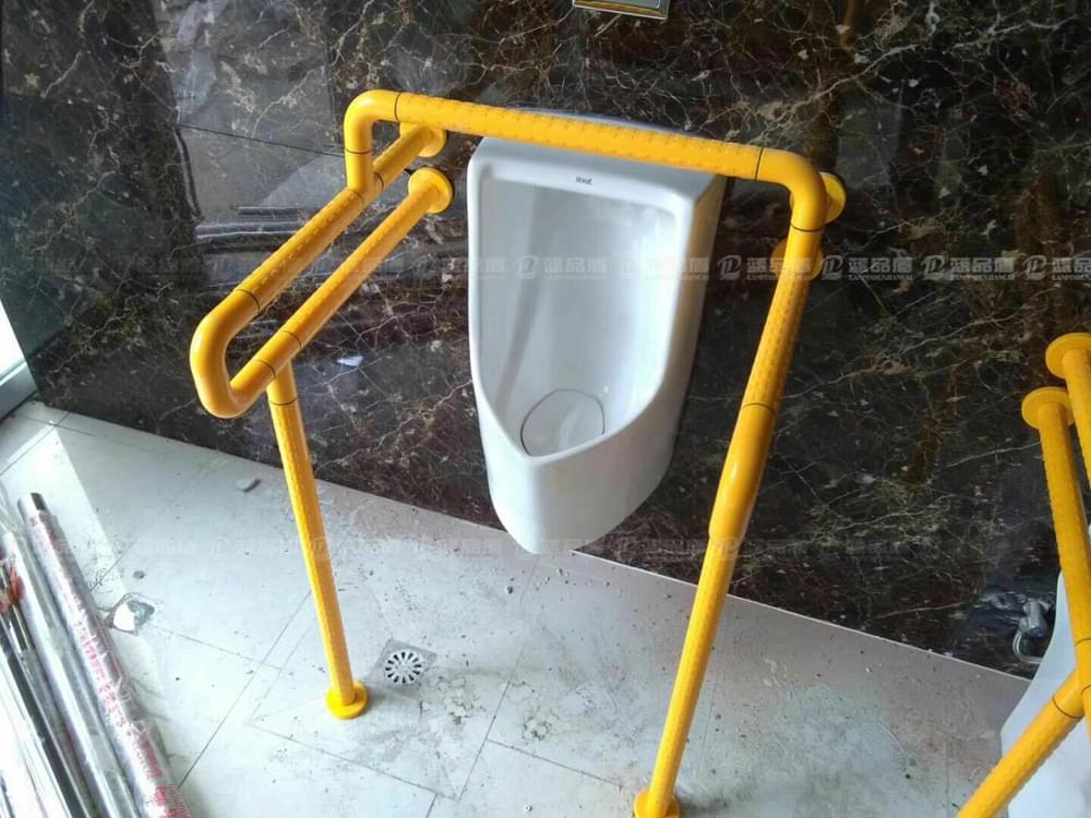 江西省永新縣中醫院衛生間扶手改造