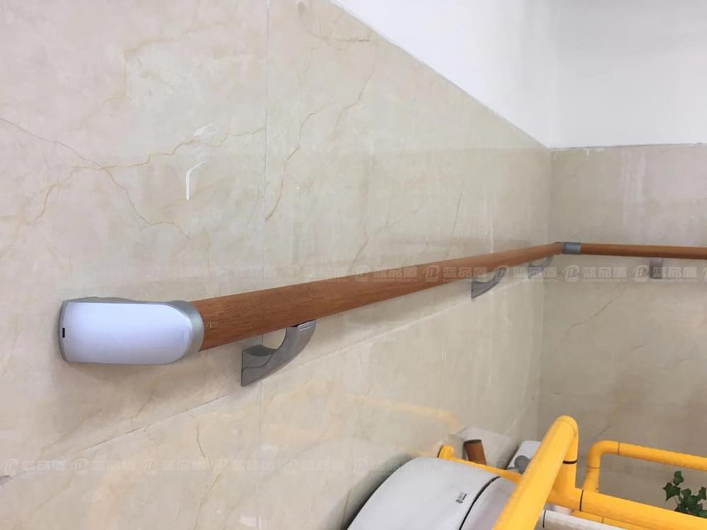 醫院走廊扶手2.jpg 醫院走廊扶手2.jpg