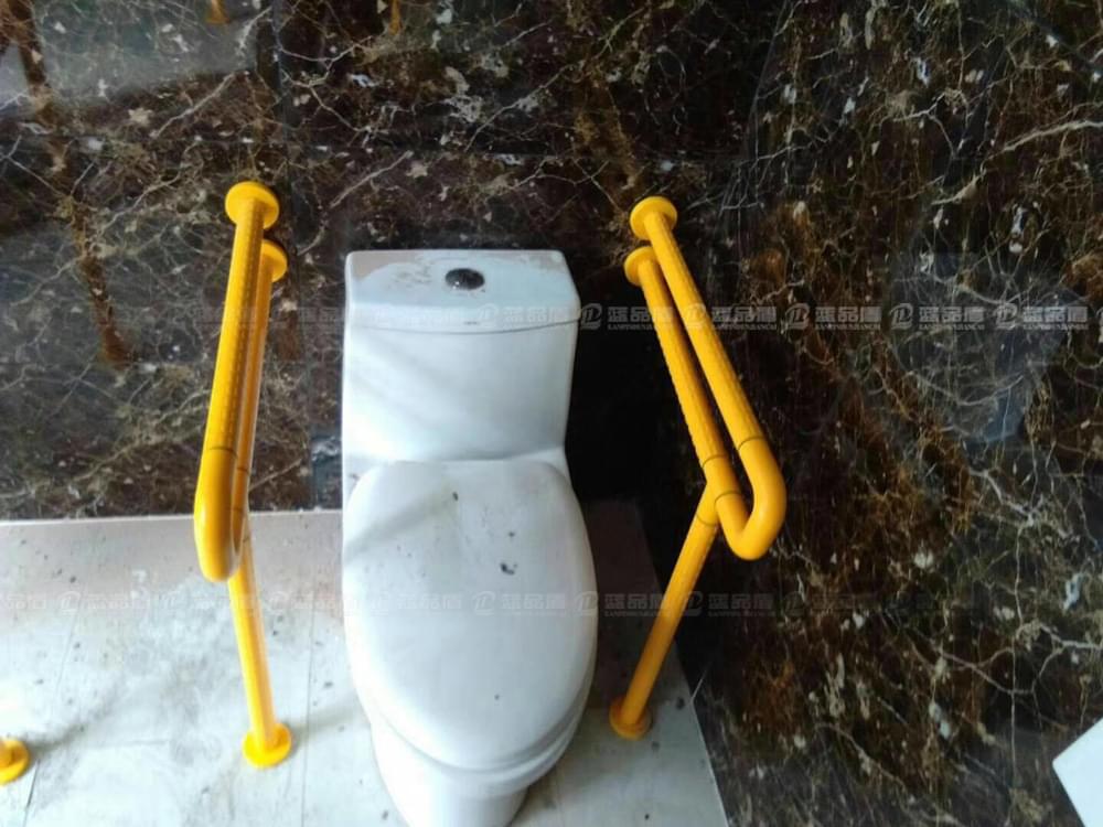 05款馬桶扶手.jpg 05款馬桶扶手.jpg