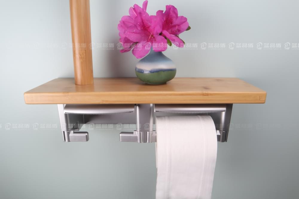 多功能衛浴扶手.jpg 多功能衛浴扶手.jpg