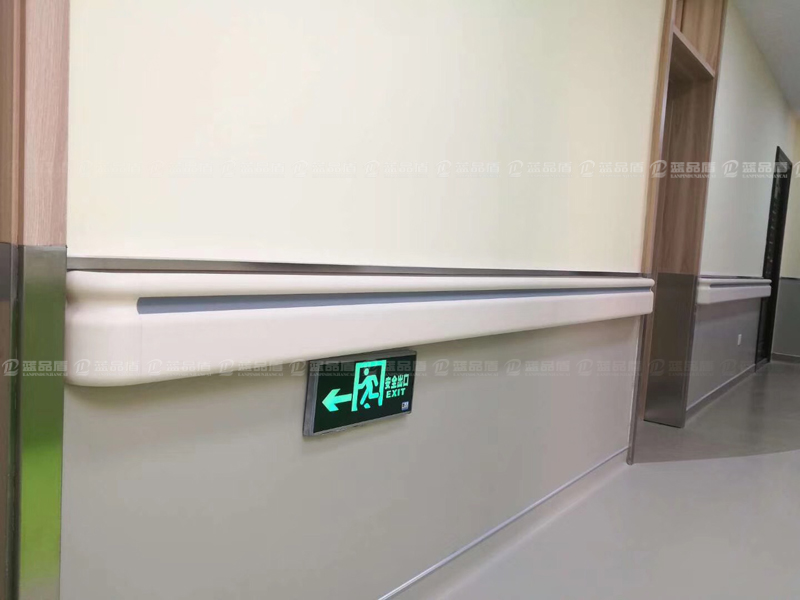 醫院走廊扶手.jpg 醫院走廊扶手.jpg