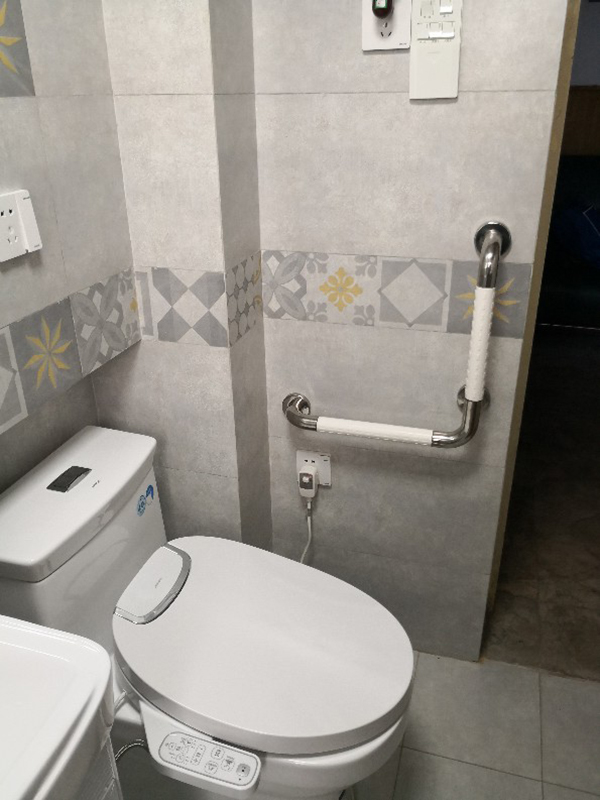 不銹鋼的廁所扶手 不銹鋼的廁所扶手