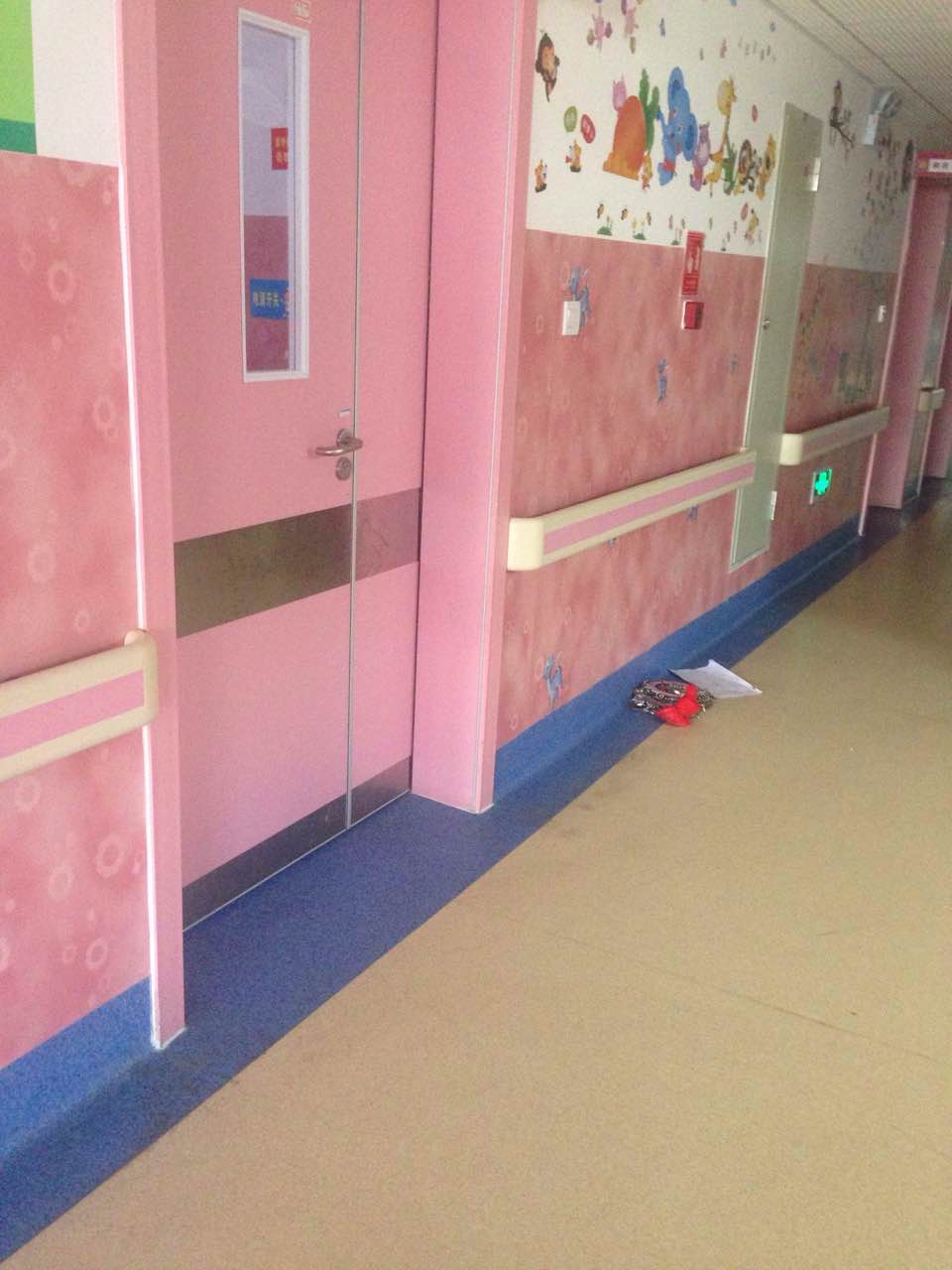 我們還可以這樣搭配-“香格里拉”迪慶州人民醫院婦產科 我們還可以這樣搭配-“香格里拉”迪慶州人民醫院婦產科